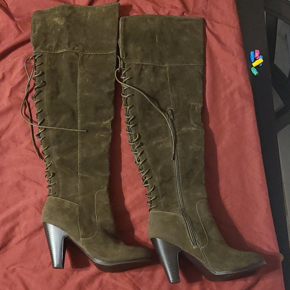 Shoedazzle Chelsi womens knee high boots